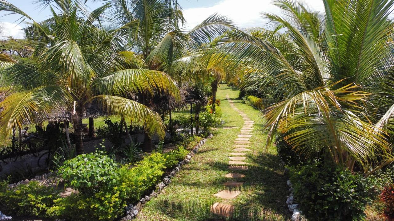 Botanica Eco Lodge Michamvi Kae Ngoại thất bức ảnh